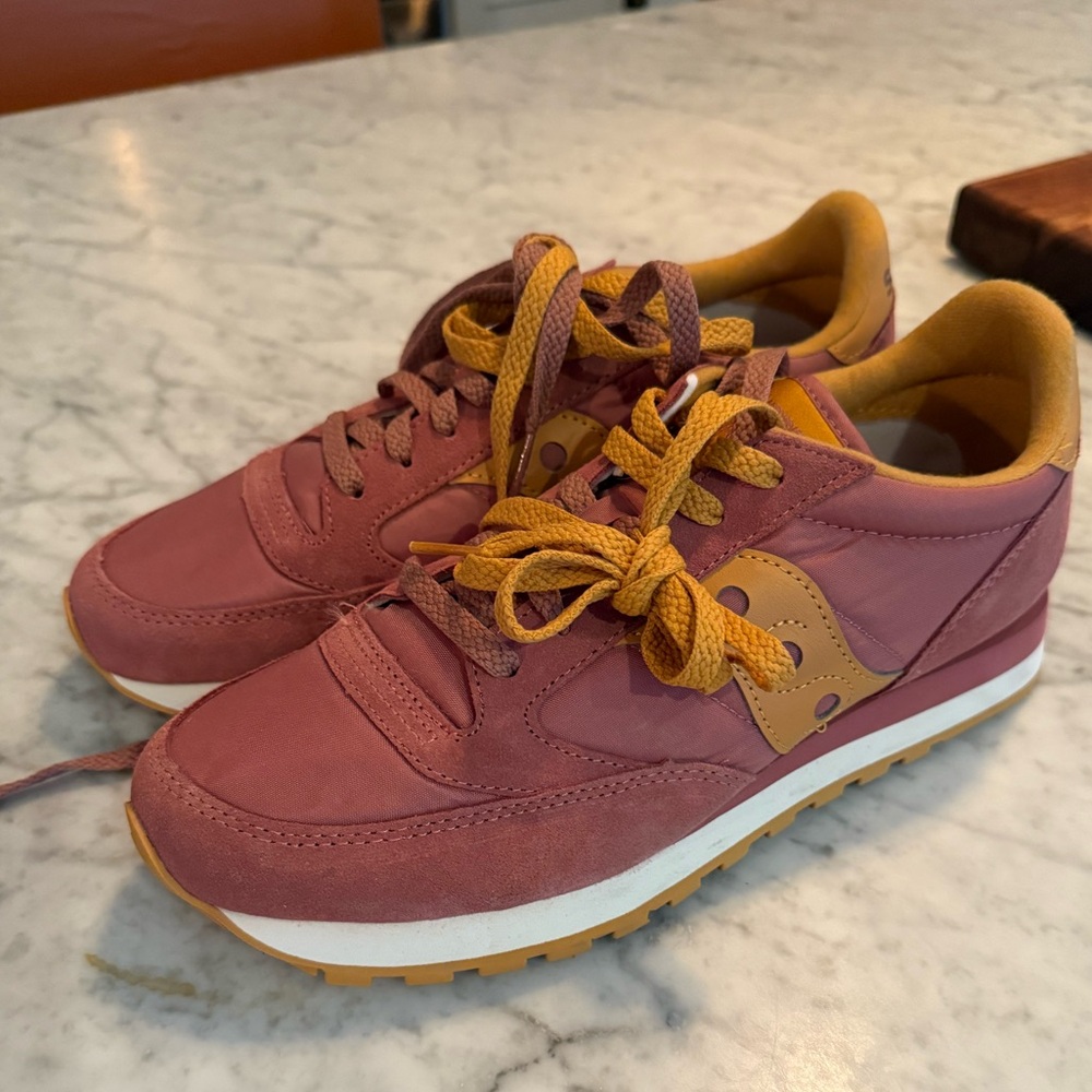 Saucony Women's Pink and Gold Sneakers